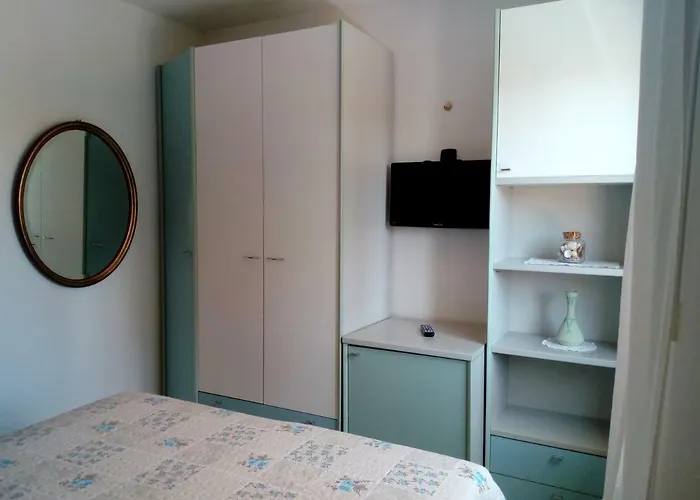 Feriehus Amaryllis Romito Magra